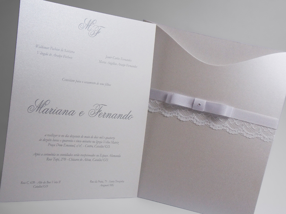 CONVITE-DE-CASAMENTO-PEROLADO-COM-RENDA