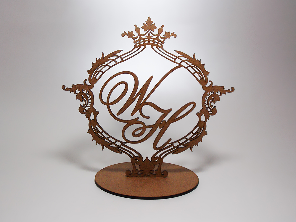 TOPO-DE-BOLO-BRASÃO-MDF-CASAMENTO