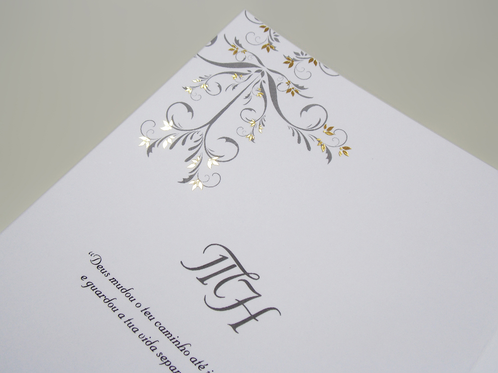 CONVITE-DE-CASAMENTO-TERNINHO-E-VESTIDO