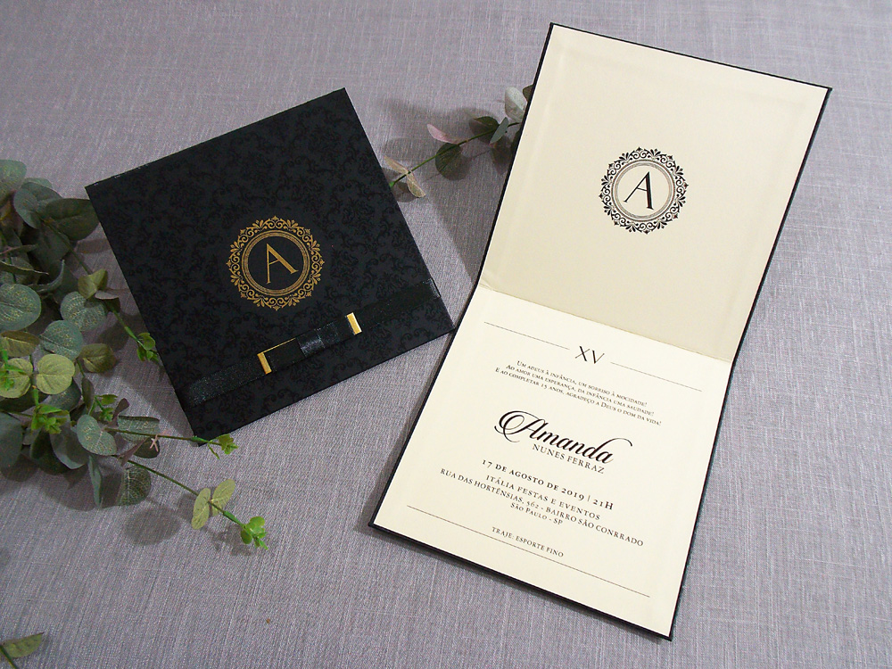 CONVITE-CARTONADO-15-ANOS-PRETO-E-DOURADO